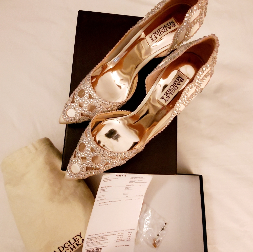 Badgley Mischka Shoes Size 8.5